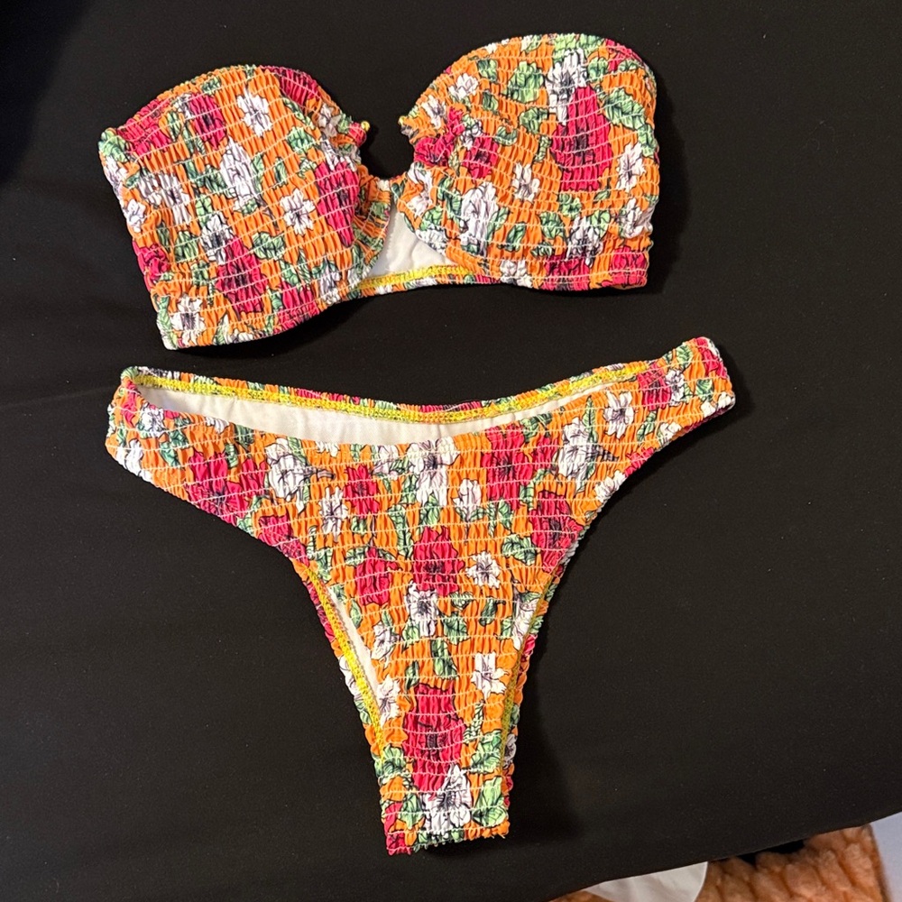 SHEIN Multicolor Textured Bikini
